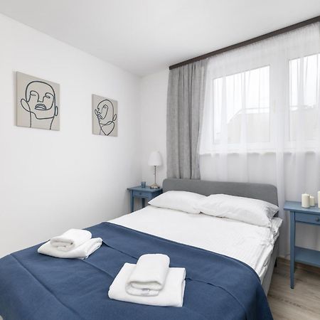 Apartment With Balcony Near Bulwary Wislane Wwa67 Варшава Екстер'єр фото