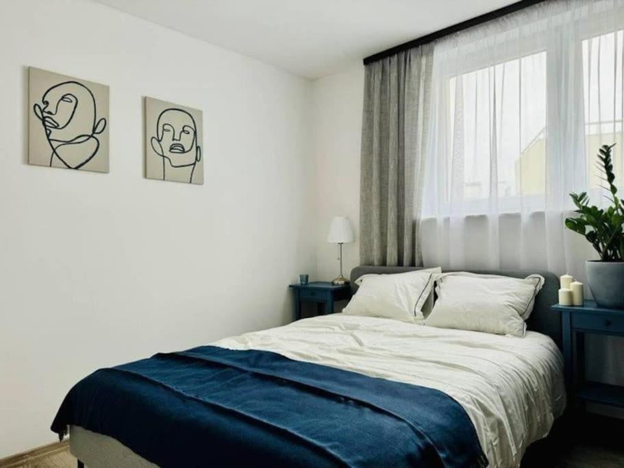 Apartment With Balcony Near Bulwary Wislane Wwa67 Варшава Екстер'єр фото